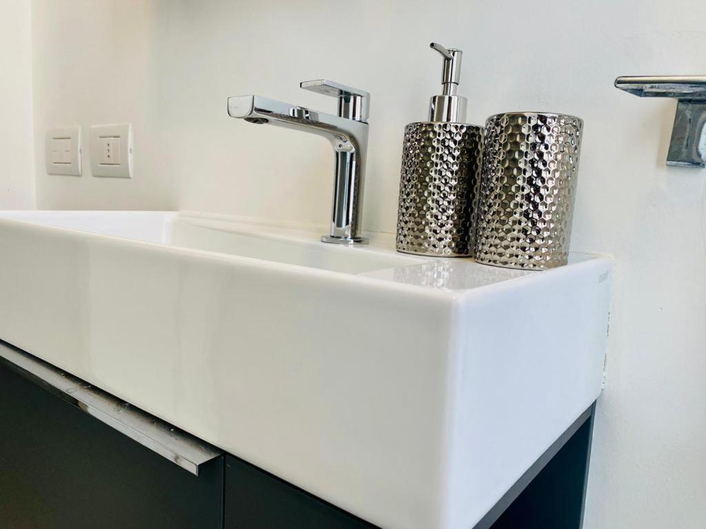Villa Martina Luxury Suites Lecco Εξωτερικό φωτογραφία