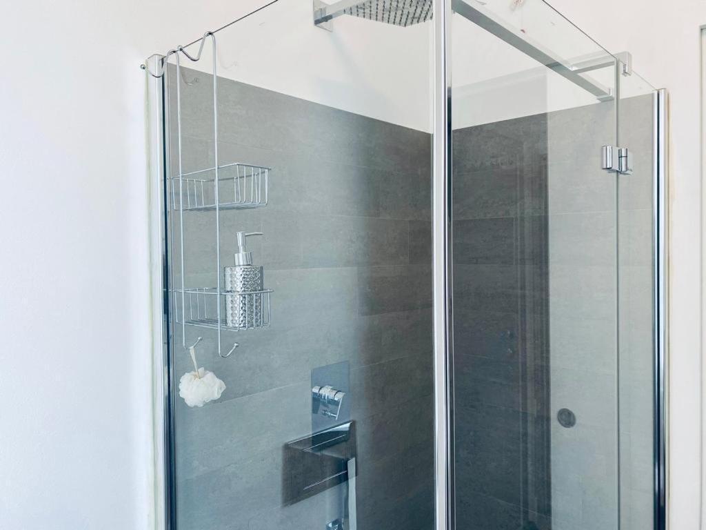 Villa Martina Luxury Suites Lecco Εξωτερικό φωτογραφία